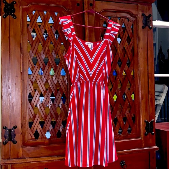 Monteau Dresses & Skirts - NWOT Monteau Dress, Size Medium